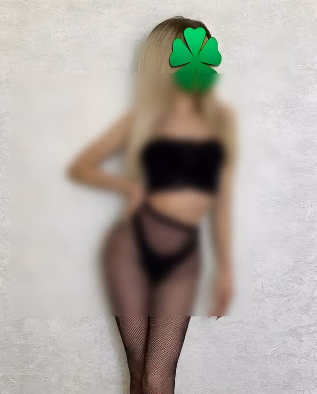 Mo